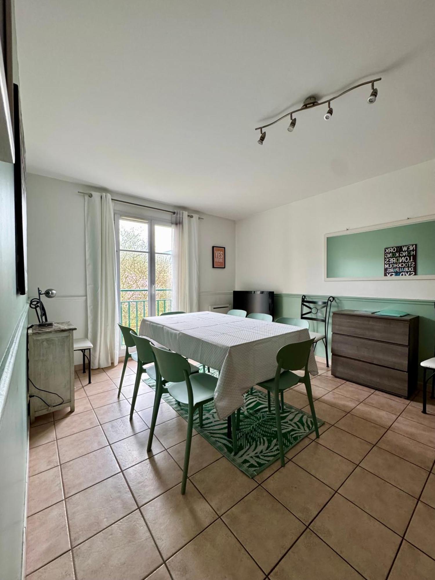 Disney, Very Nice 2 Bedrooms Family Apartment, Wifi, Netflix 8 Pers Chessy  Buitenkant foto